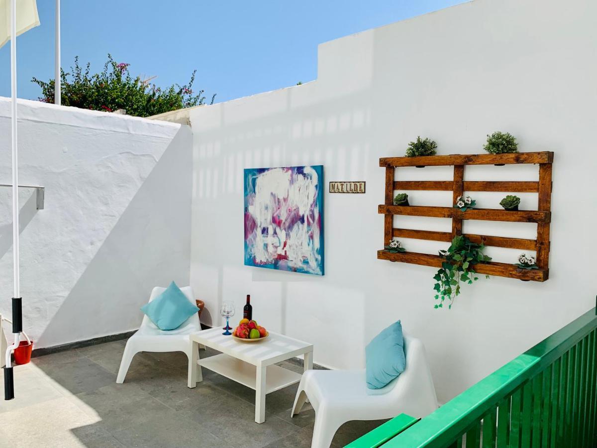 Marina Apartment Tías Exterior foto